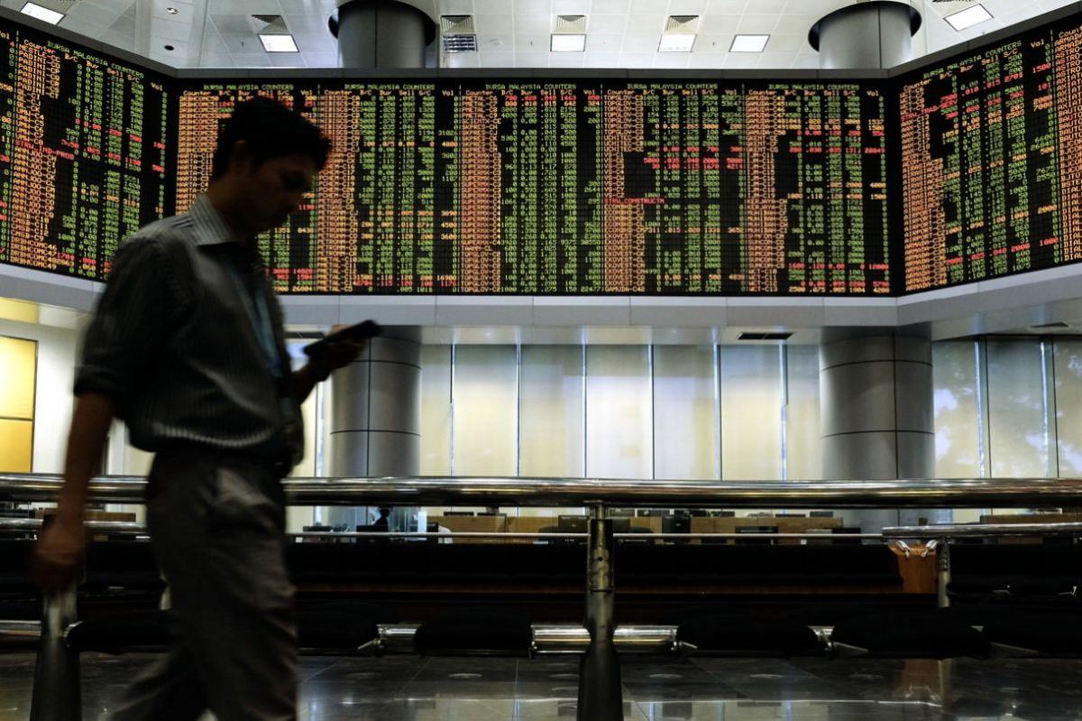 MIDF sees ringgit strengthening to 4.03 against USD, inflows to boost